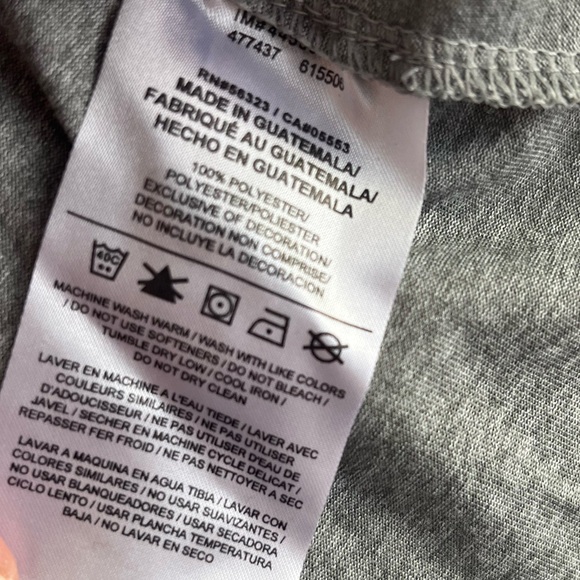 The Nike Tee | Toronto Raptors Dri Fit T-Shirt - Picture 4 of 7